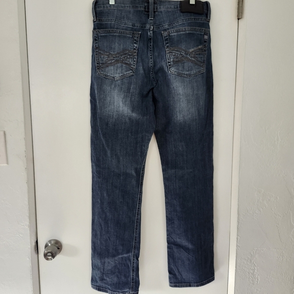 Rock & Republic Straight Jeans 32x32 - Picture 5 of 9